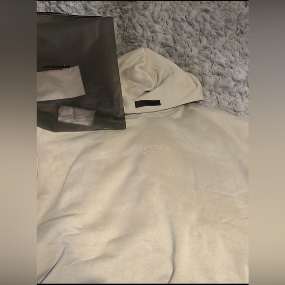 essential hoodie